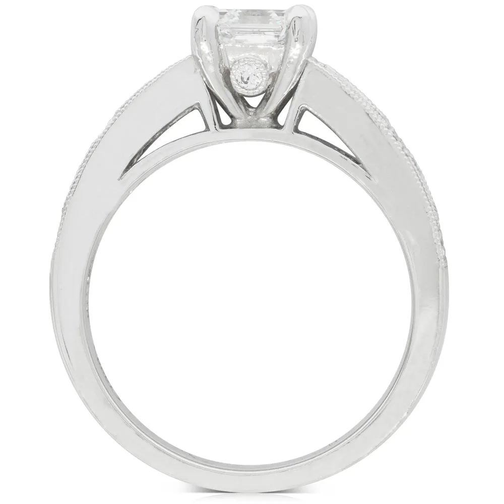 18ct White Gold 1.00ct Diamond & Sapphire Ring