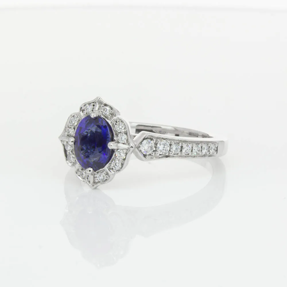 18ct White Gold .98ct Sapphire & Diamond Ring