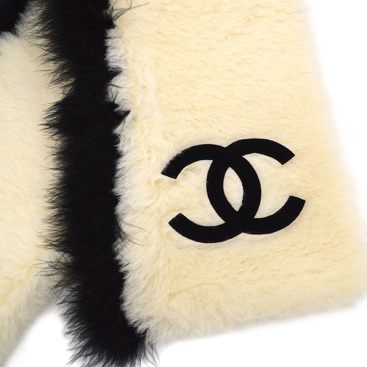 CHANEL 1994 Fur Scarf 14999