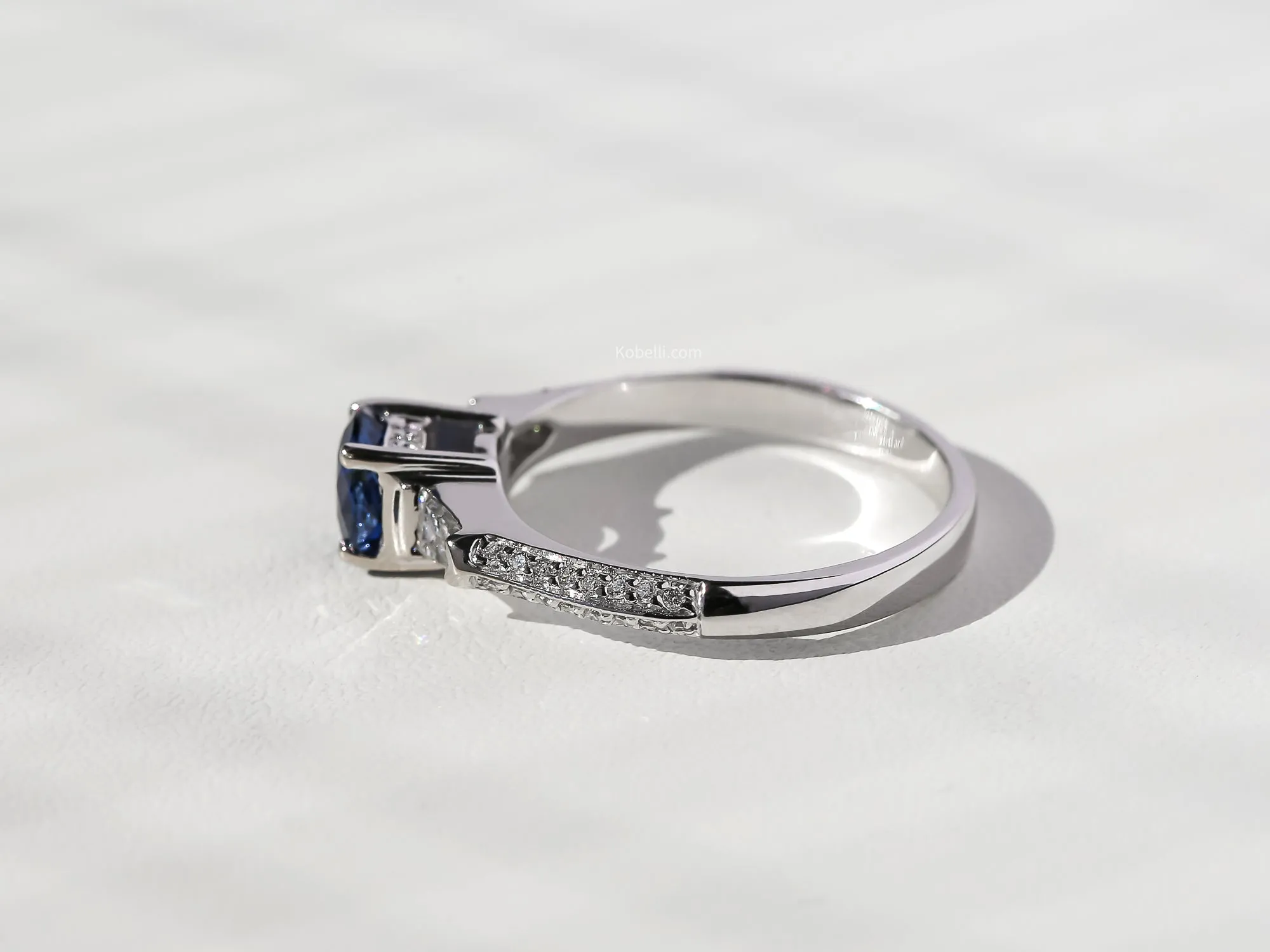 Ciel Sapphire & Diamond Ring
