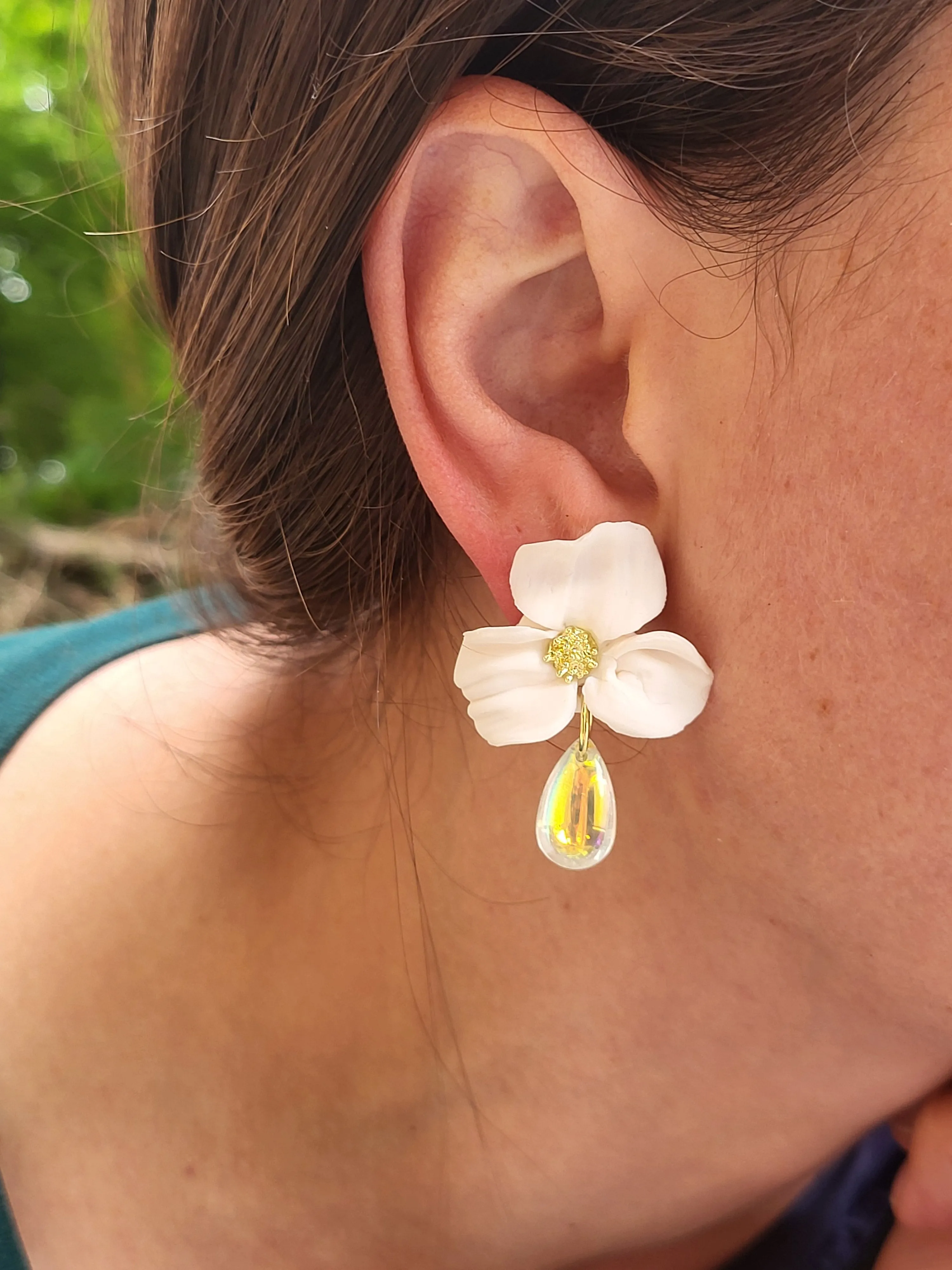 Nicola Stud Earrings