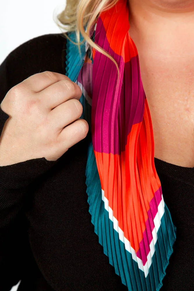 SQUIGGLE PLEATED DIAMOND SCARF