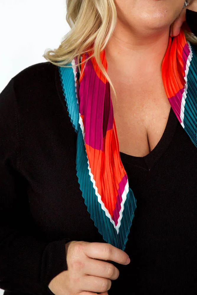 SQUIGGLE PLEATED DIAMOND SCARF
