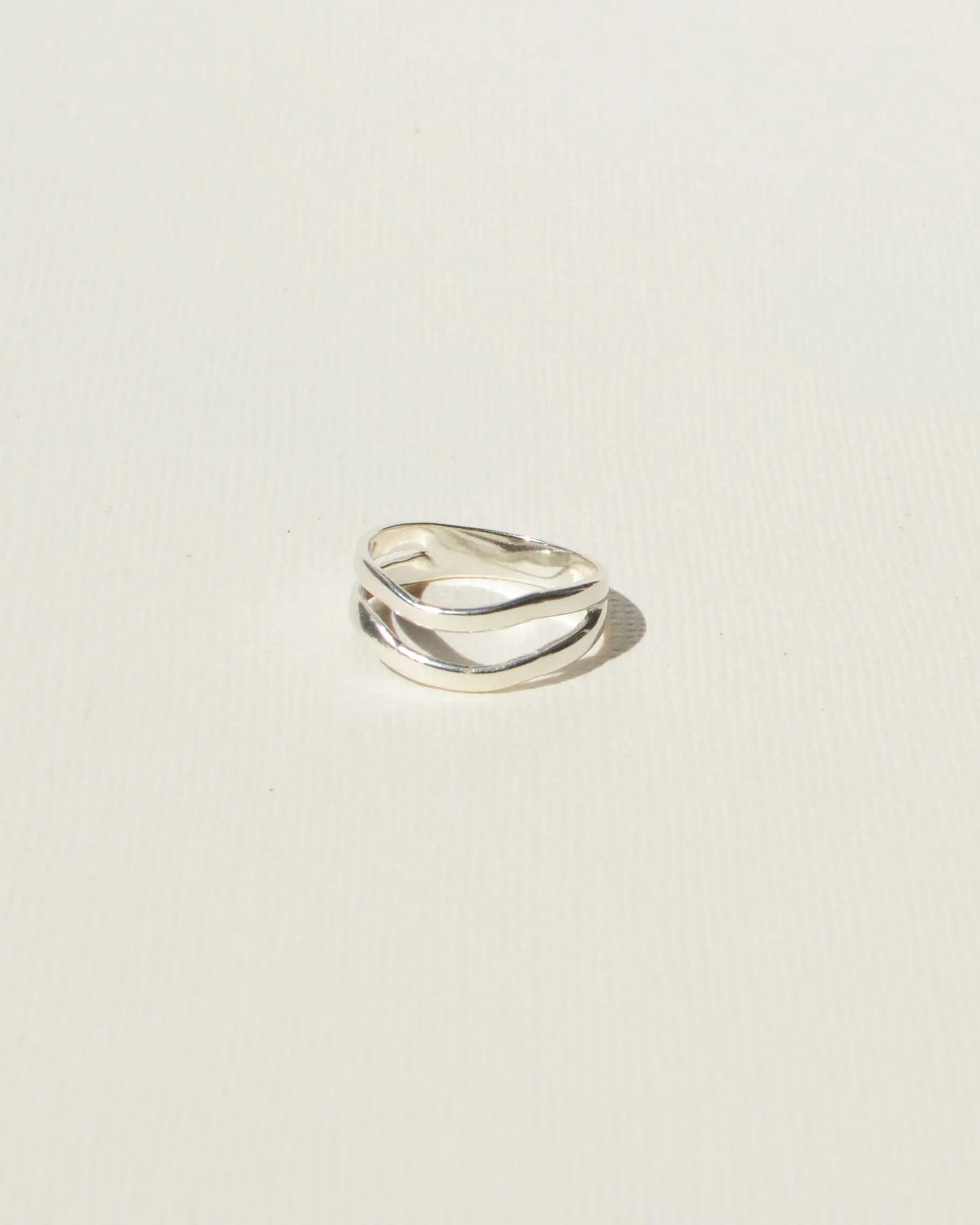 Wavy Band Ring